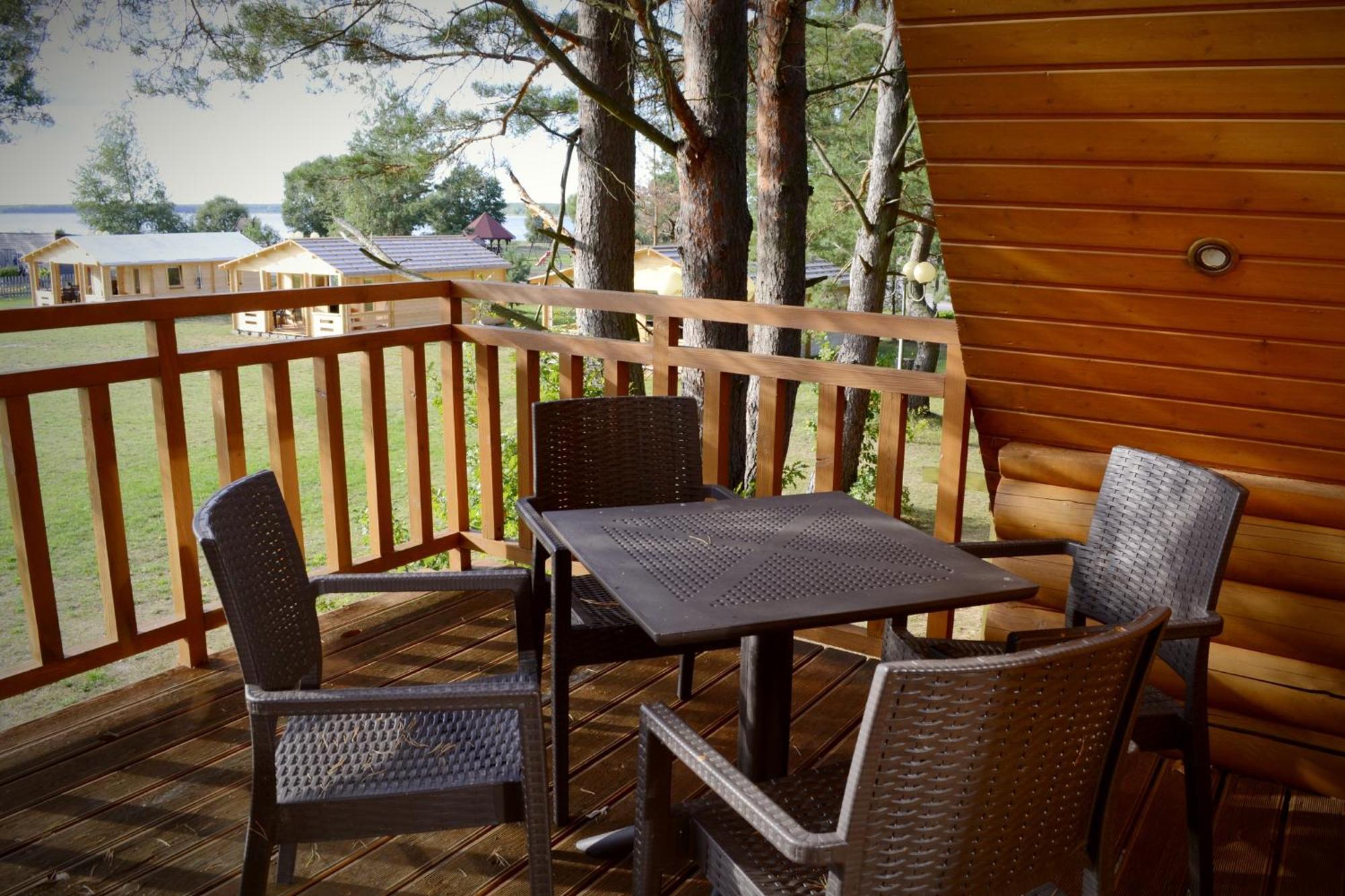 Camping Szczecinek Domy Wypoczynkowe Exterior photo