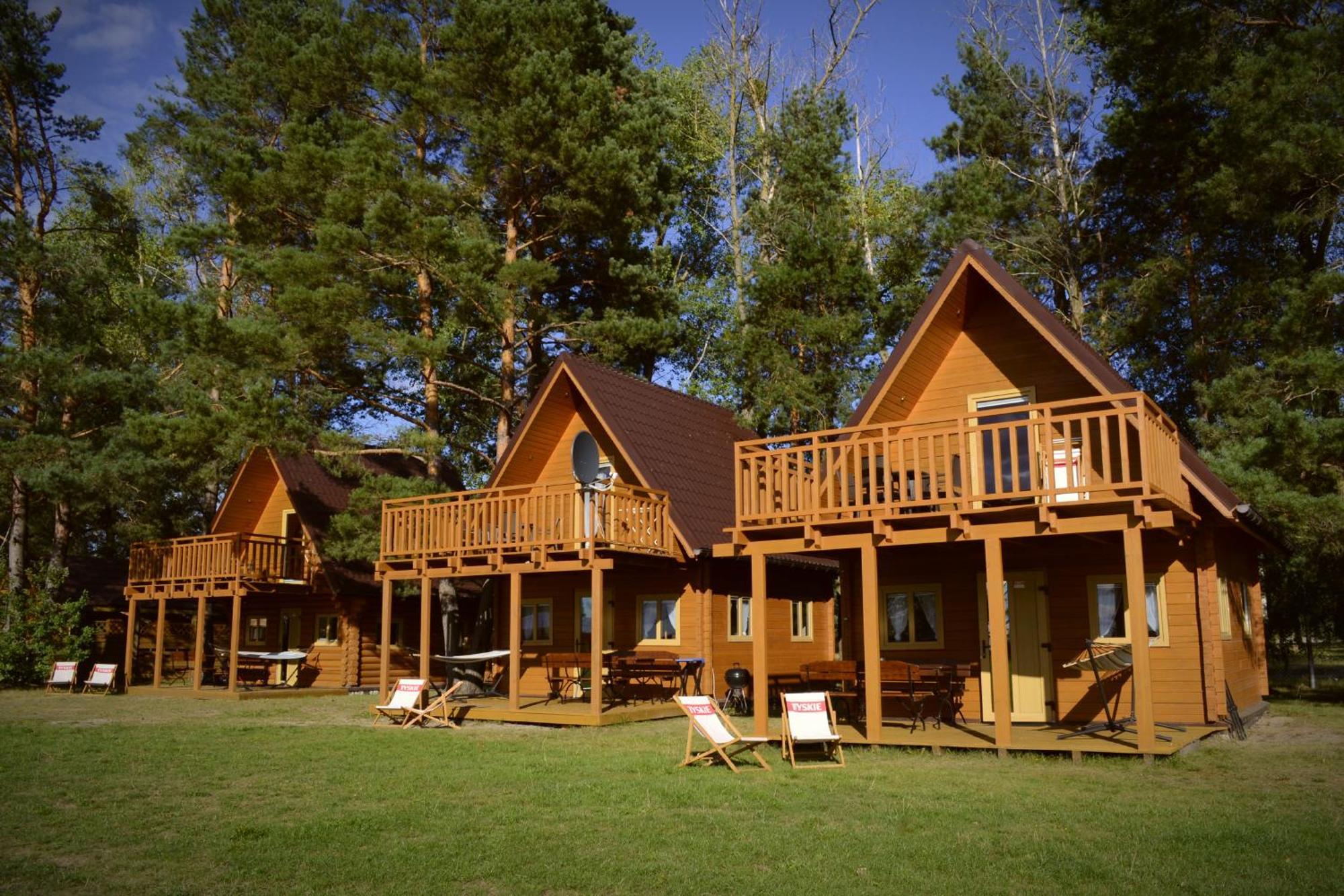 Camping Szczecinek Domy Wypoczynkowe Exterior photo