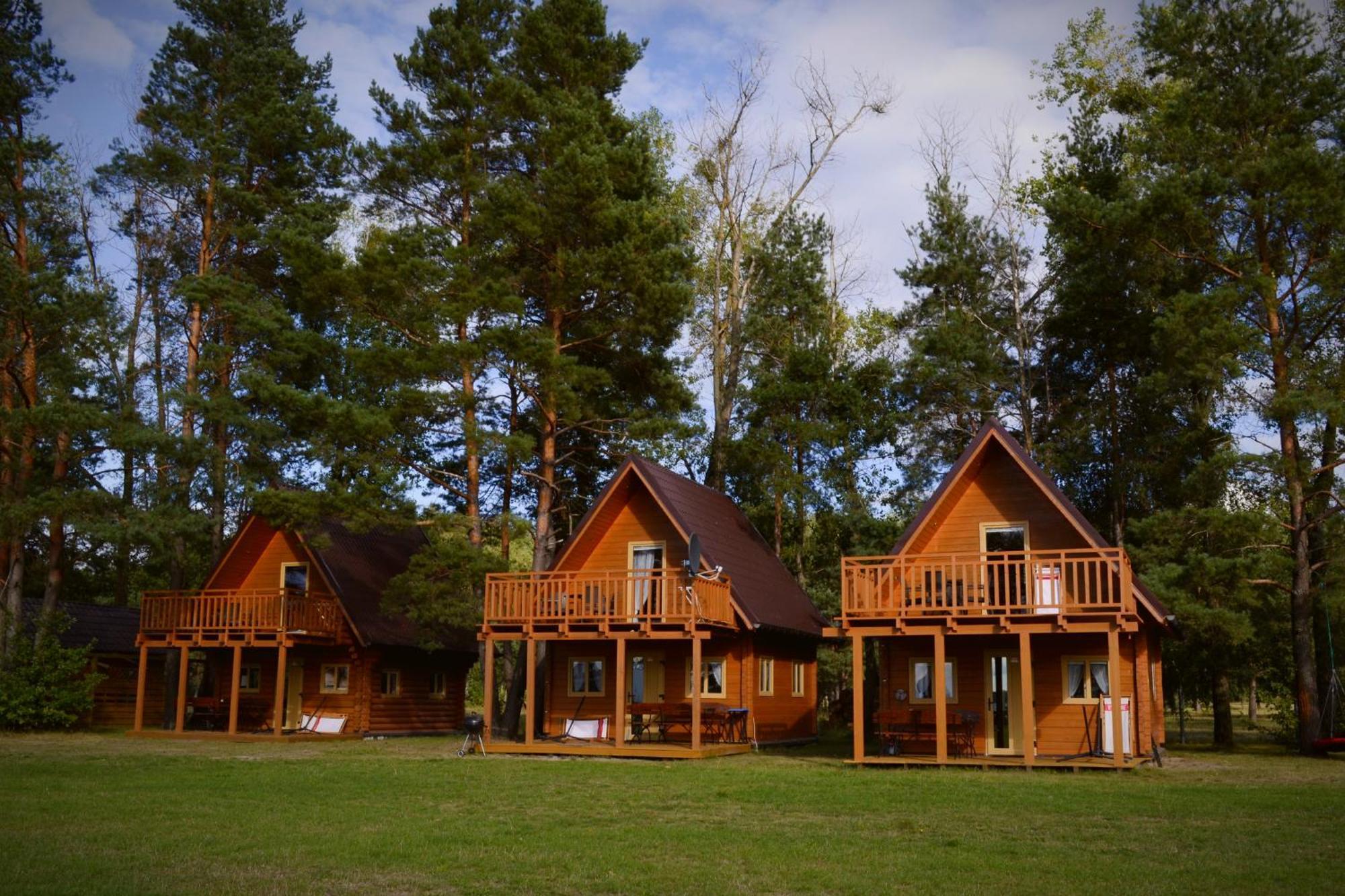 Camping Szczecinek Domy Wypoczynkowe Exterior photo