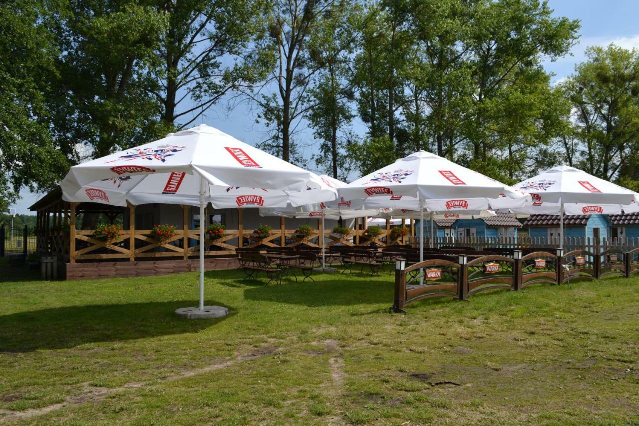 Camping Szczecinek Domy Wypoczynkowe Exterior photo